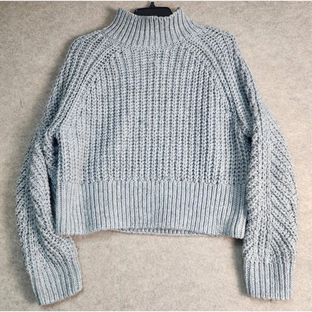 H&M Gray Women's Chunky Mock Neck Cropped Sweater Size S  Preppy Minimalist